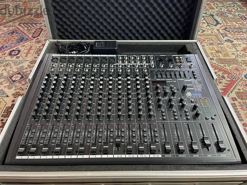 dB Technologies PLM 16-6 FX Mixing Consol 1