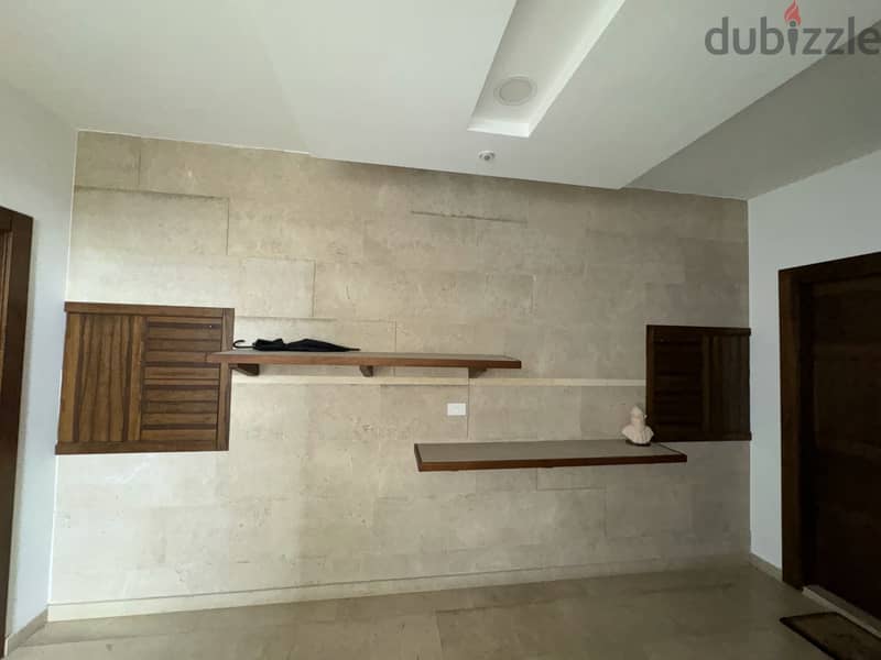 RWK253JS - Well Maintained Apartment For Sale in Ballouneh 19