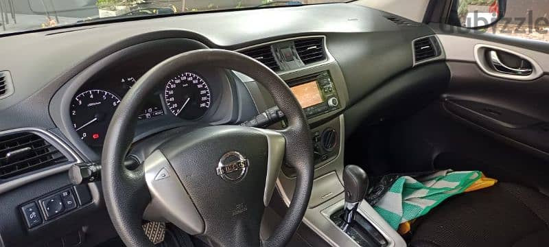 Nissan Tiida 2016 3
