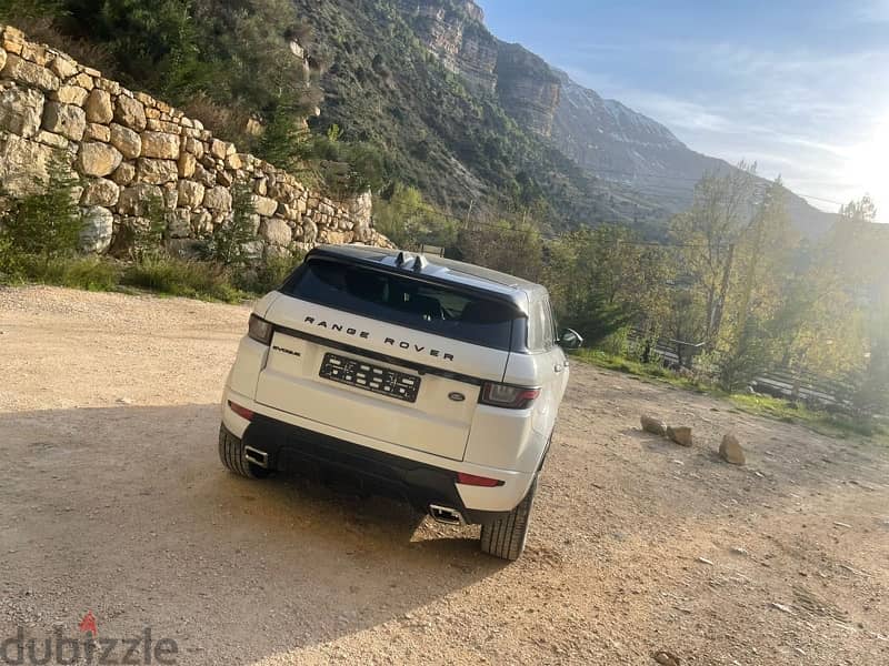 Land Rover Evoque 2017 dynamic 3