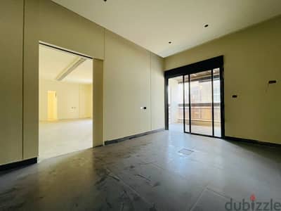 JH24-3426 Office 250m for rent in Achrafieh, $ 1,500 cash