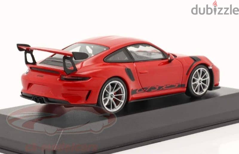 Porsche GT3 RS diecast car model 1;43. 3