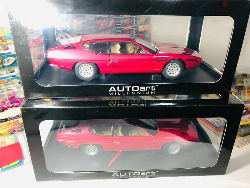 1/18 diecast Autoart Lamborghini Espada in RARE ROSSO GRANADA 74503 4