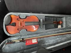 stagg violin 4/4 open box licated in saida for good price