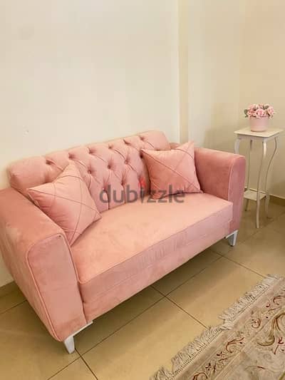 pink sofa