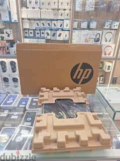 Open Box HP Laptop 15-dw1207nua  *Intel Celeron Processors N4020 [2]