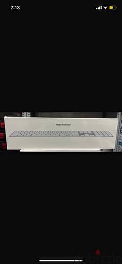 Magic Keyboard with Numeric Keypad  WHITE MQ052