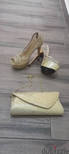 Gold Set Heels + bag
