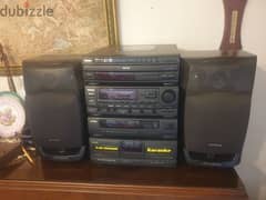 sound system aiwa Z-D3300M made in Japan with 2 speakers & remote