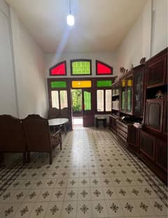 Antique Commercial Space in Abou Samra with License for Sale