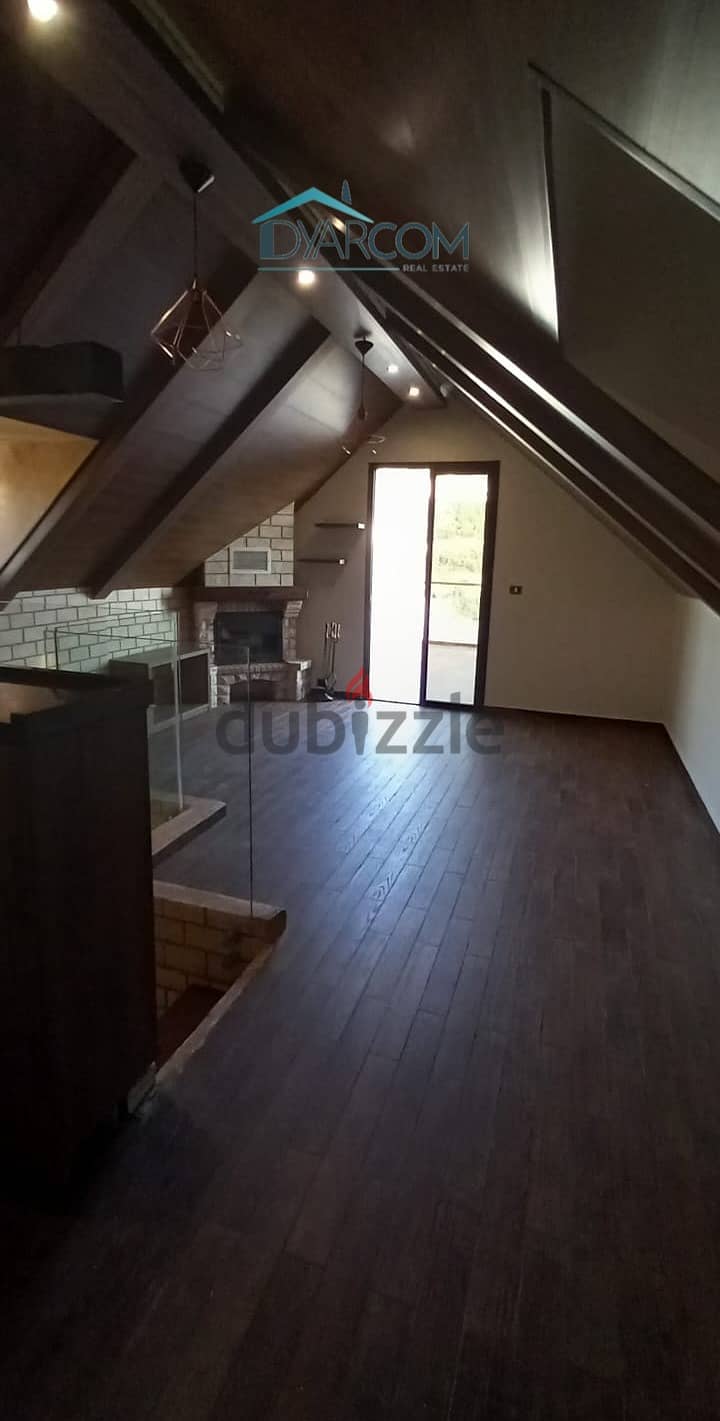 DY1716 - Nahr Ibrahim Spacious Duplex With Terrace For Sale! 8