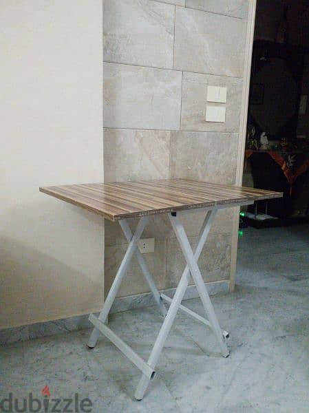 Folding Table 1