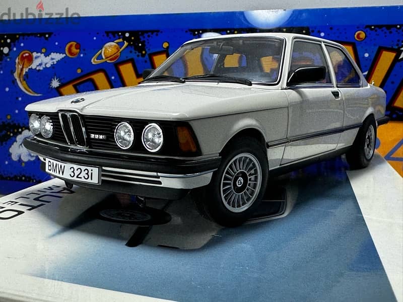 1/18 diecast Autoart RARE BMW 323i 1977 Alpine White #75111 MINT 7