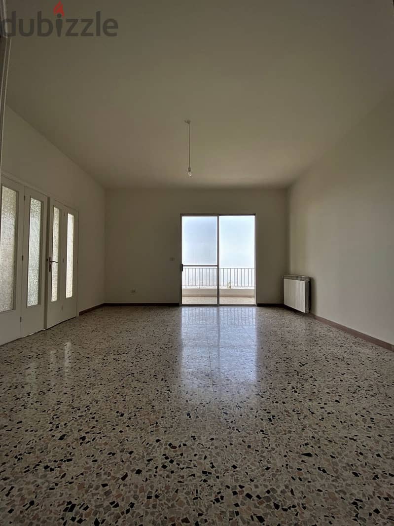 Apartment for sale in Ain Saade شقة للبيع في عين سعادة 9