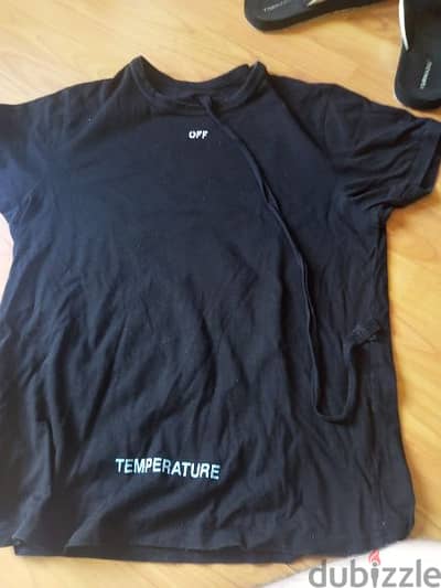 off white t-shirt