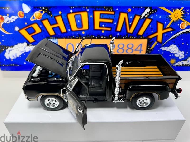 1/18 diecast Dodge Pick-up 1978 Midnight Express by Autoworld NEW SHOP 9