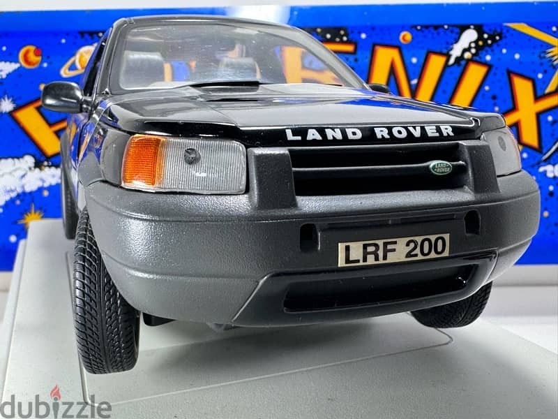 1/18 diecast Land Rover Freelander (OUT OF PRINT) by ERTL 7