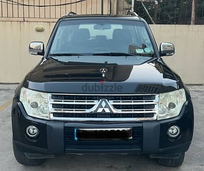 Mitsubishi Pajero 2009 7 Seater very good conditions