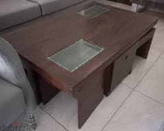 طاولة خشب جديدة