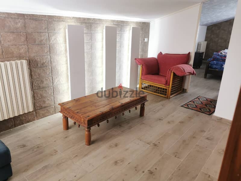 Spacious 3-Bedroom Apartment in Tilal El Assaal 5