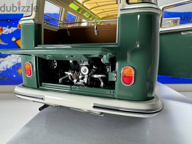 1/18 diecast VW bus T1 b Samba Green (NEW SHOP STOCK) 1