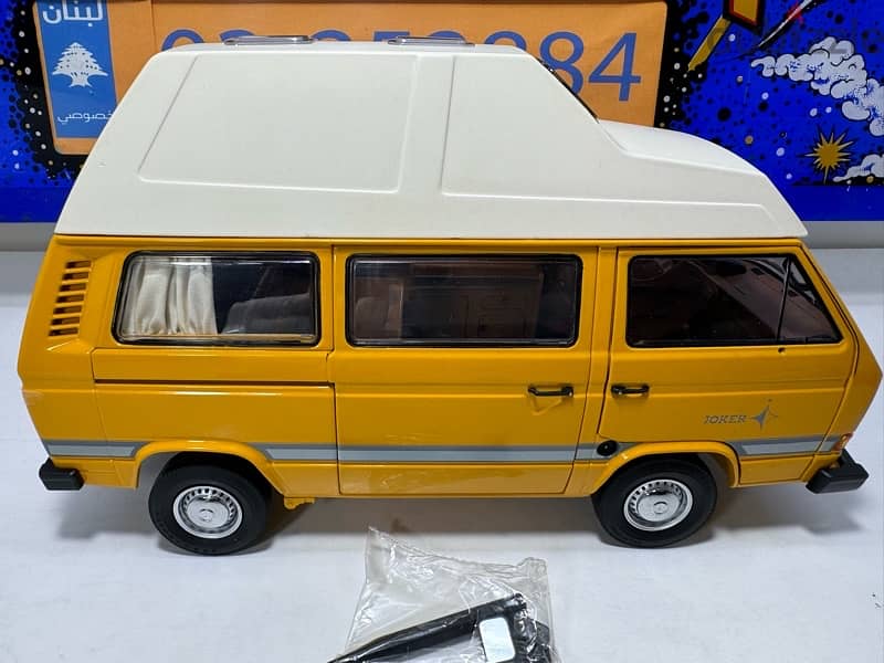 1/18 diecast VW T3 Joker with Hochdach (Raised Roof) by Schuco 14