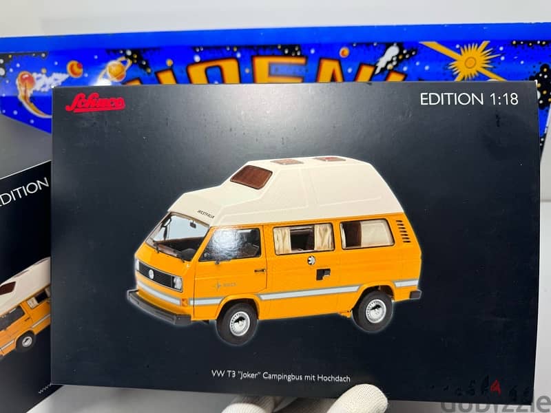 1/18 diecast VW T3 Joker with Hochdach (Raised Roof) by Schuco 17