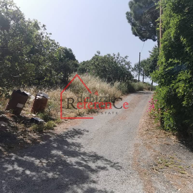 Prime location land in Bechtoudar ارض في بشتودار عورا 1