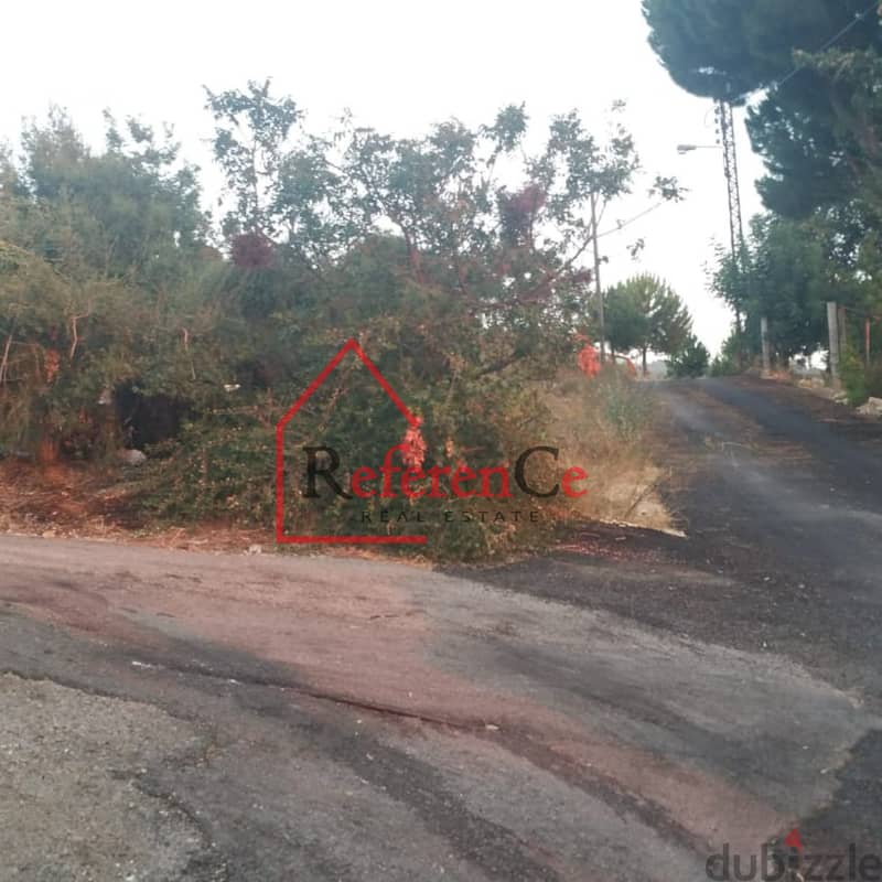 Prime location land in Bechtoudar ارض في بشتودار عورا 2