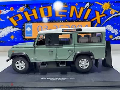 1/18 diecast Land Rover Defender 110 Station by UH HTF