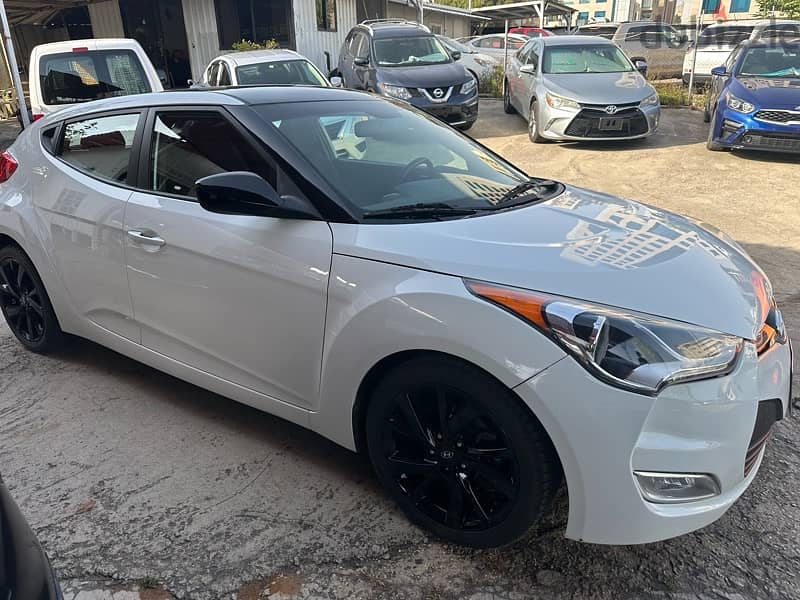 Hyundai Veloster 2017 Car for Sale 2