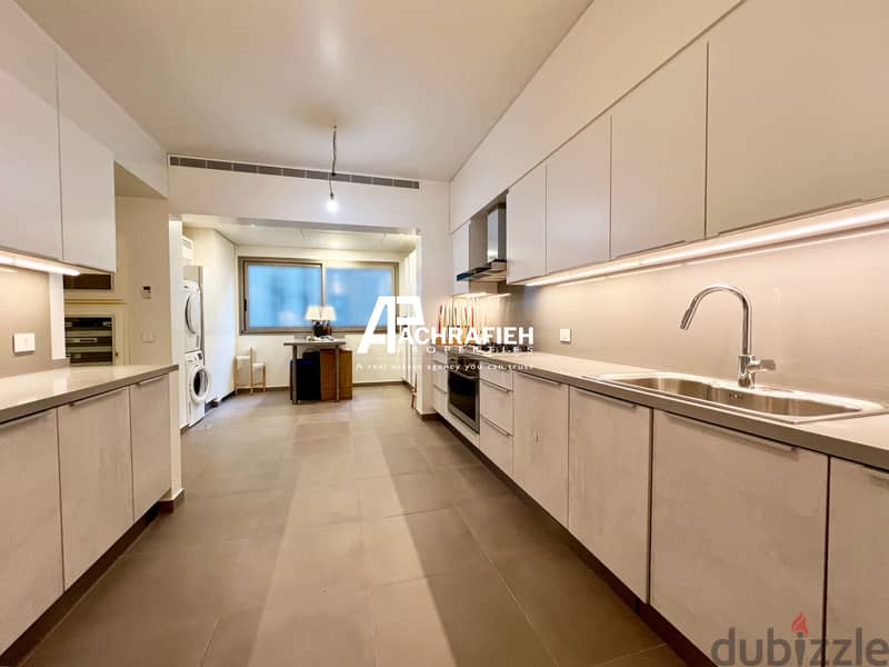 Apartment For Sale in Achrafieh - Golden Area 4