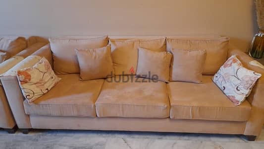 living room 3 sofas (3 seats, 2seats, 1 seat)