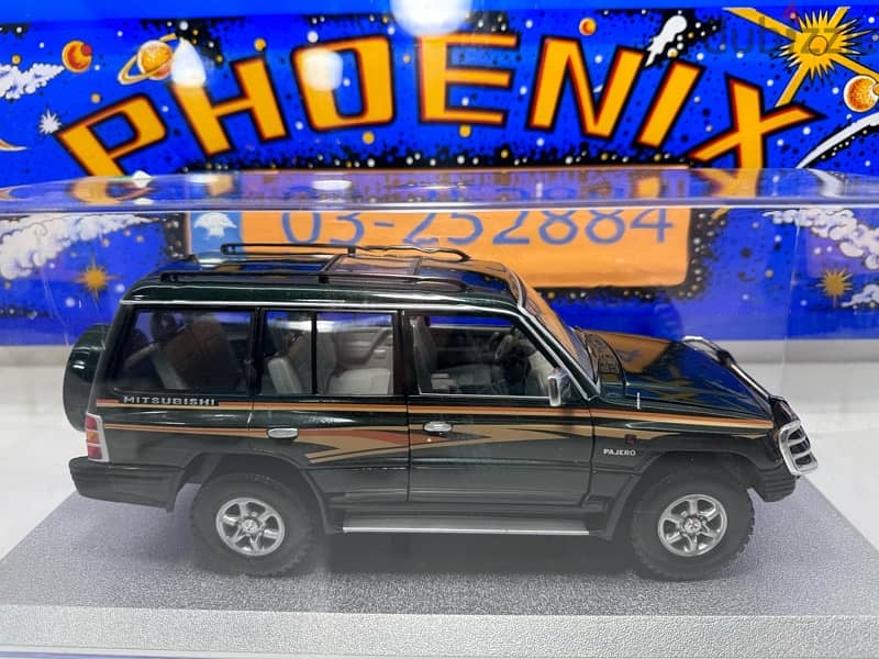 1/18 diecast Mitsubishi Pajero 3.5 V6 Long V31 8