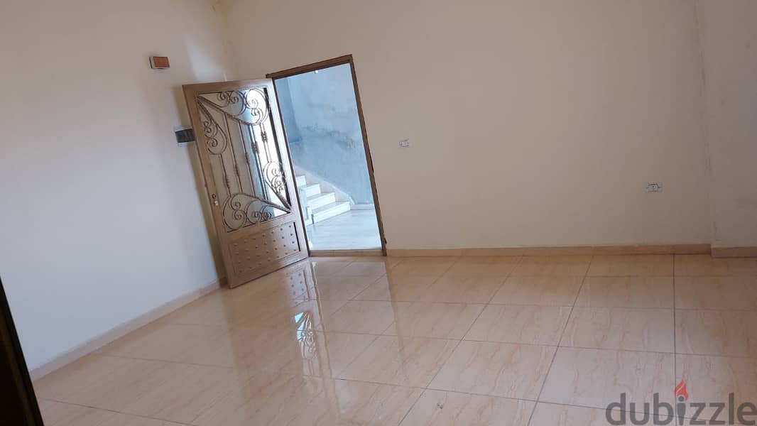 haoush el omara land 622m with a building 300m and garden Ref#6174 4