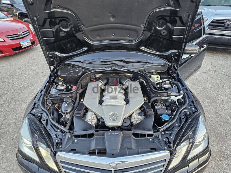 2010 Mercedes-benz E63 ///AMG (Low KM) 12