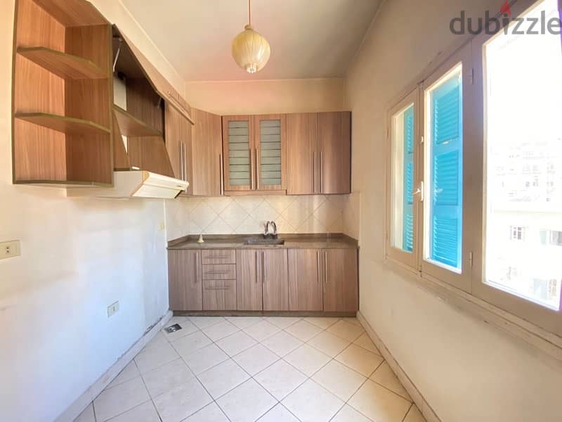 Achrafieh Cute and Sunny 115m2 Spacious 1Apart/flr Balconies City View 3