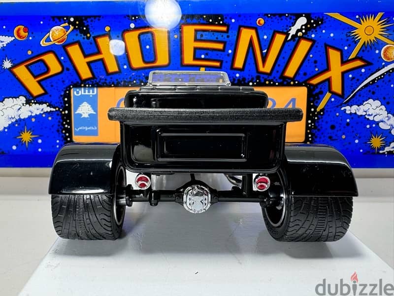 1/18 diecast Ford T Bucket 1925 Street Rod Fire 7