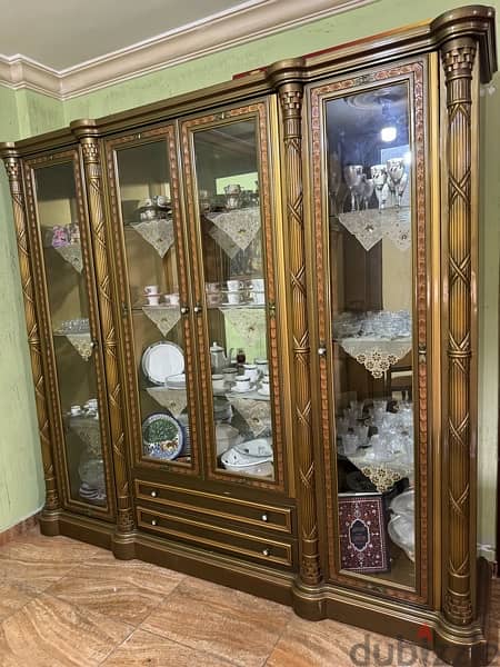 Dining table with cabinet made of natural carved wood/طاولة سفرة 4