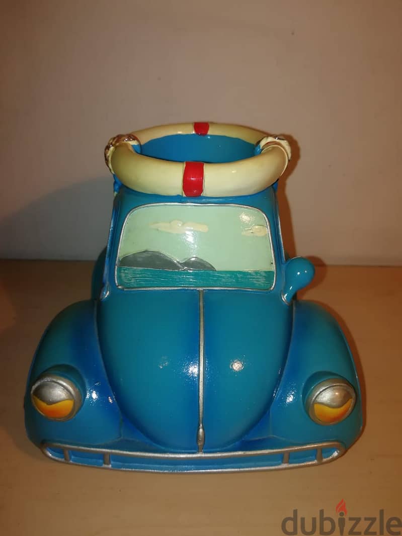 Decorative Volkswagen Beatle raisin pen keeper 2