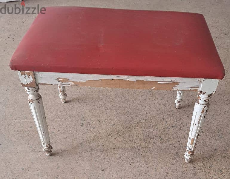 red table leather antik 10$ b ashrafiye03723895 jeled ahmar ektirendif 2