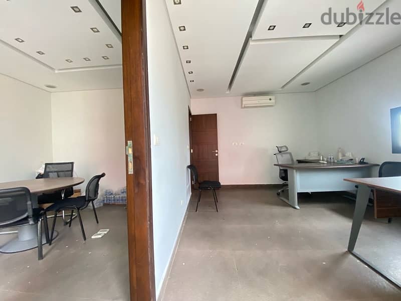 Office for rent in a prime location in Mar Mkhayel. 0