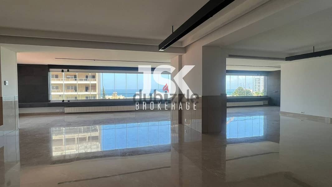 L15336-Luxurious Apartment with Sea View for Rent in Achrafieh,Sursock 0