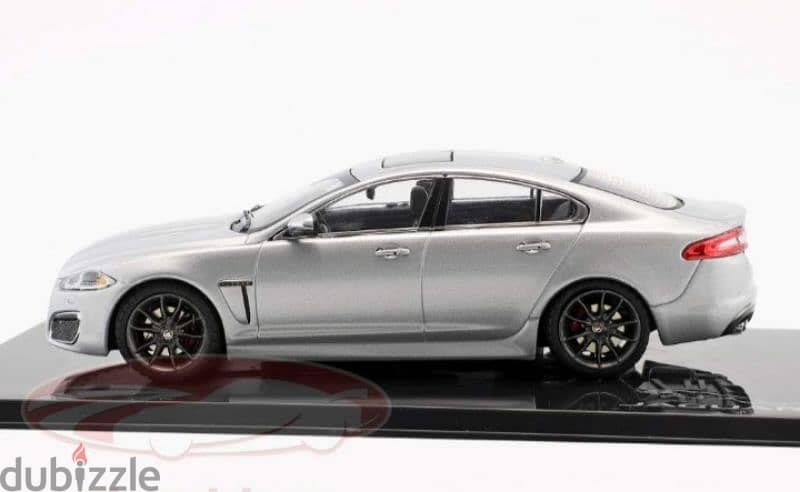 Jaguar XF-R diecast car model 1;43. 2