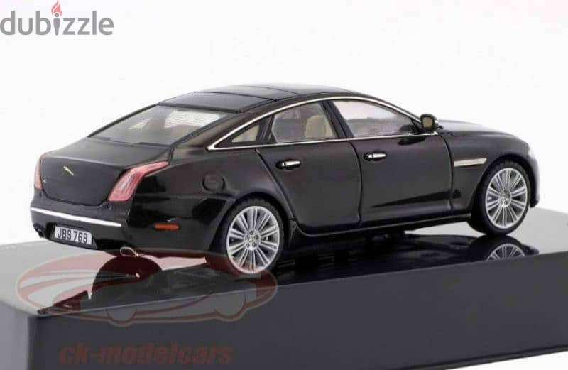 Jaguar XJ diecast car model 1;43. 3