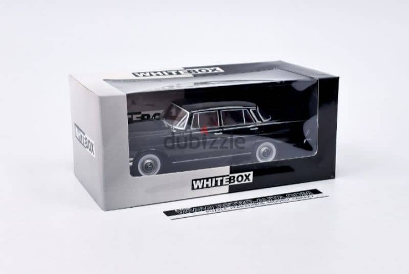 Mercedes 220 (w111) 1959 diecast car model 1:24 5