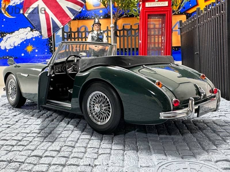 50% Off. 1/18 diecast Austin Healey 3000-MK2 BRITISH GREEN By Kyosho 7