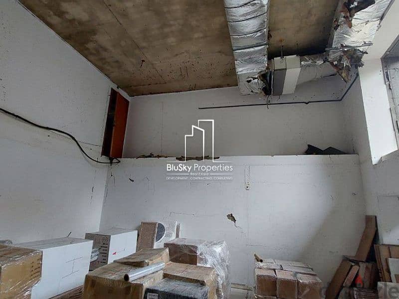 Shop 250m² For RENT In Achrafieh #RT 3