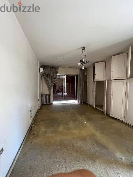 Spacious l 550 SQM Apartment in Ramlet Bayda . 3