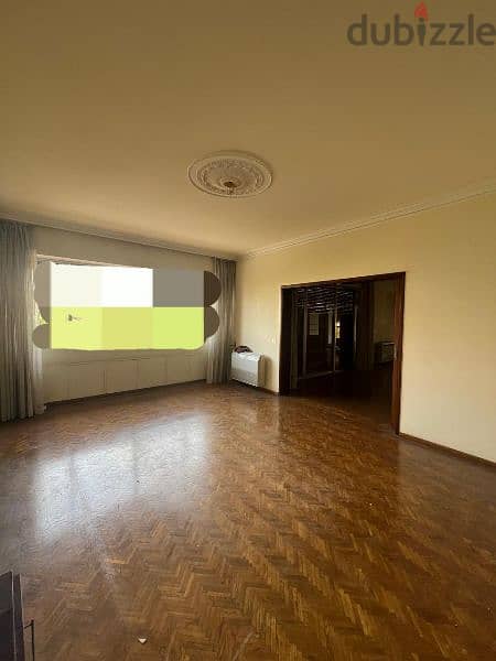 Spacious l 550 SQM Apartment in Ramlet Bayda . 7